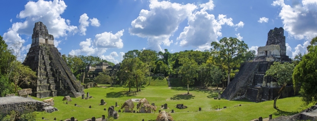 Tempelpyramider i Tikal